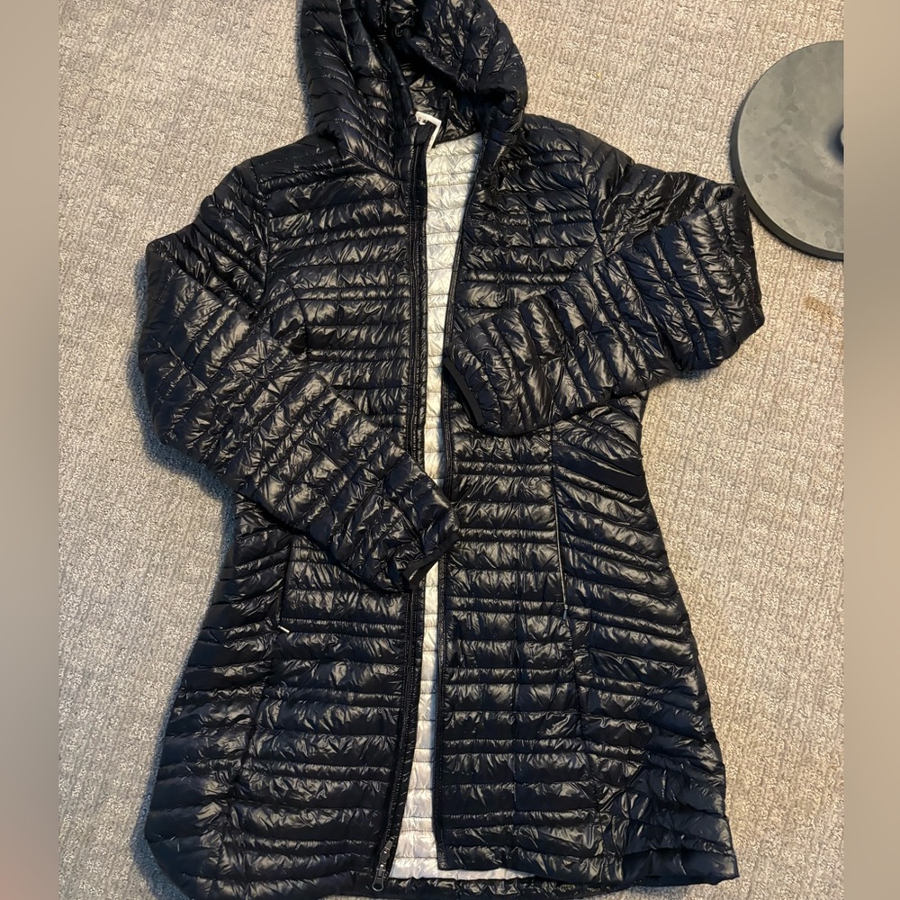 Patagonia Women’s large long nano puff